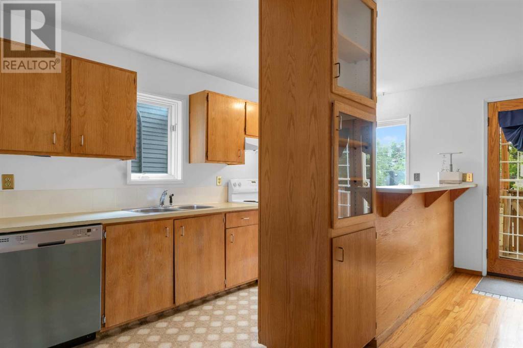 Single Family House for Sale in  A Street SW Bankview Calgary 