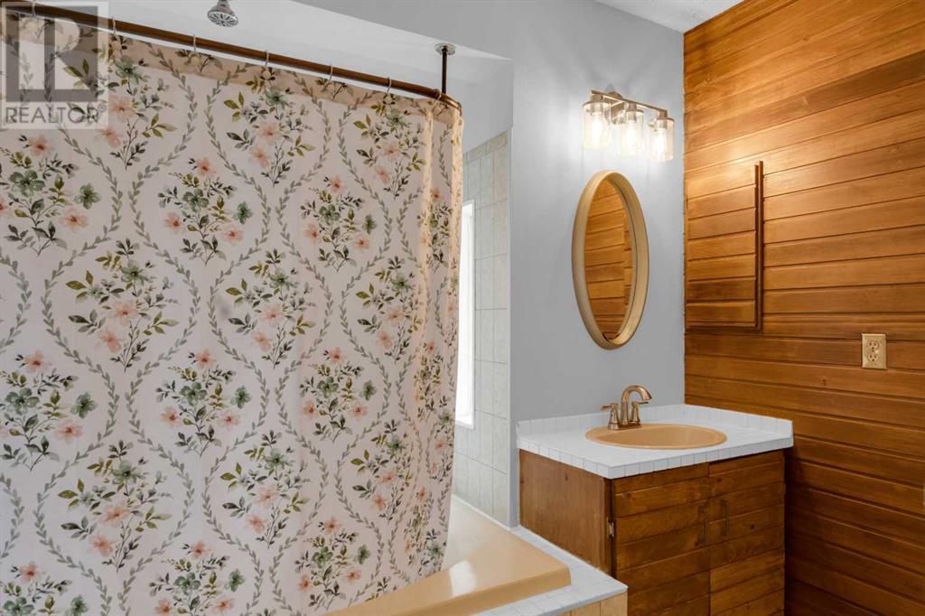 Single Family House for Sale in  A Street SW Bankview Calgary 