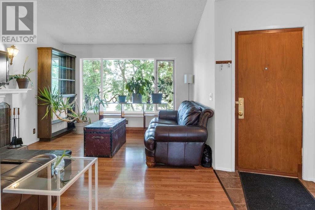Single Family House for Sale in  A Street SW Bankview Calgary 