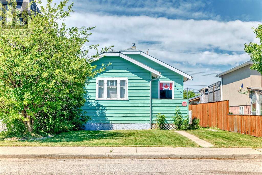Single Family House Bungalow for Sale in   Avenue NE Highland Park Calgary 