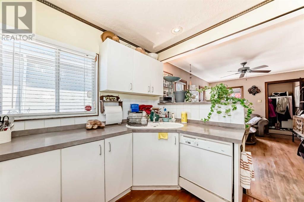 Single Family House Bungalow for Sale in   Avenue NE Highland Park Calgary 