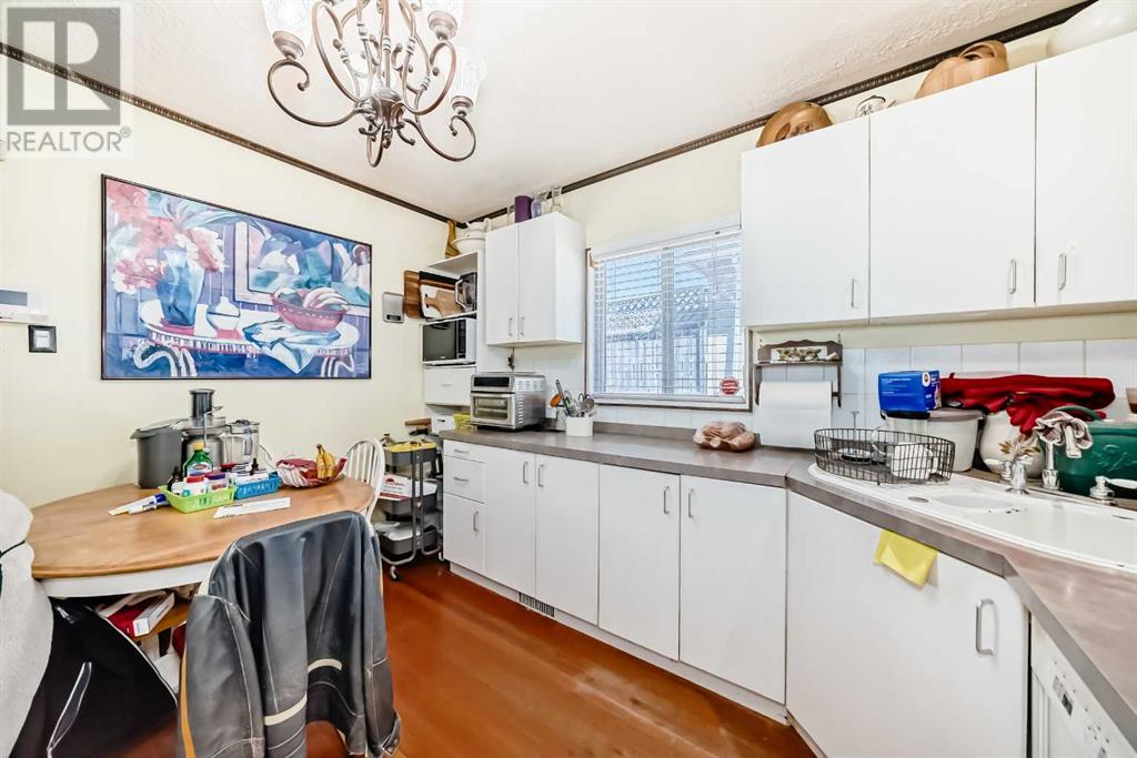 Single Family House Bungalow for Sale in   Avenue NE Highland Park Calgary 