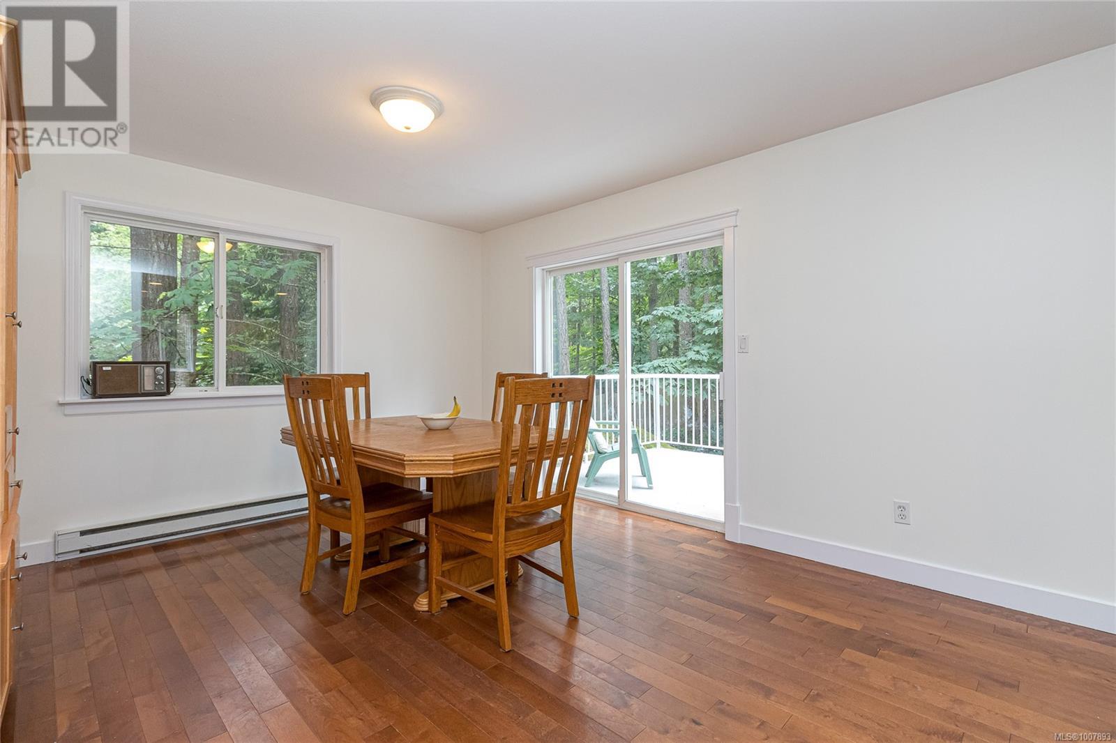 Photo 25 of 2466 Galland Ave, Shawnigan Lake BC
