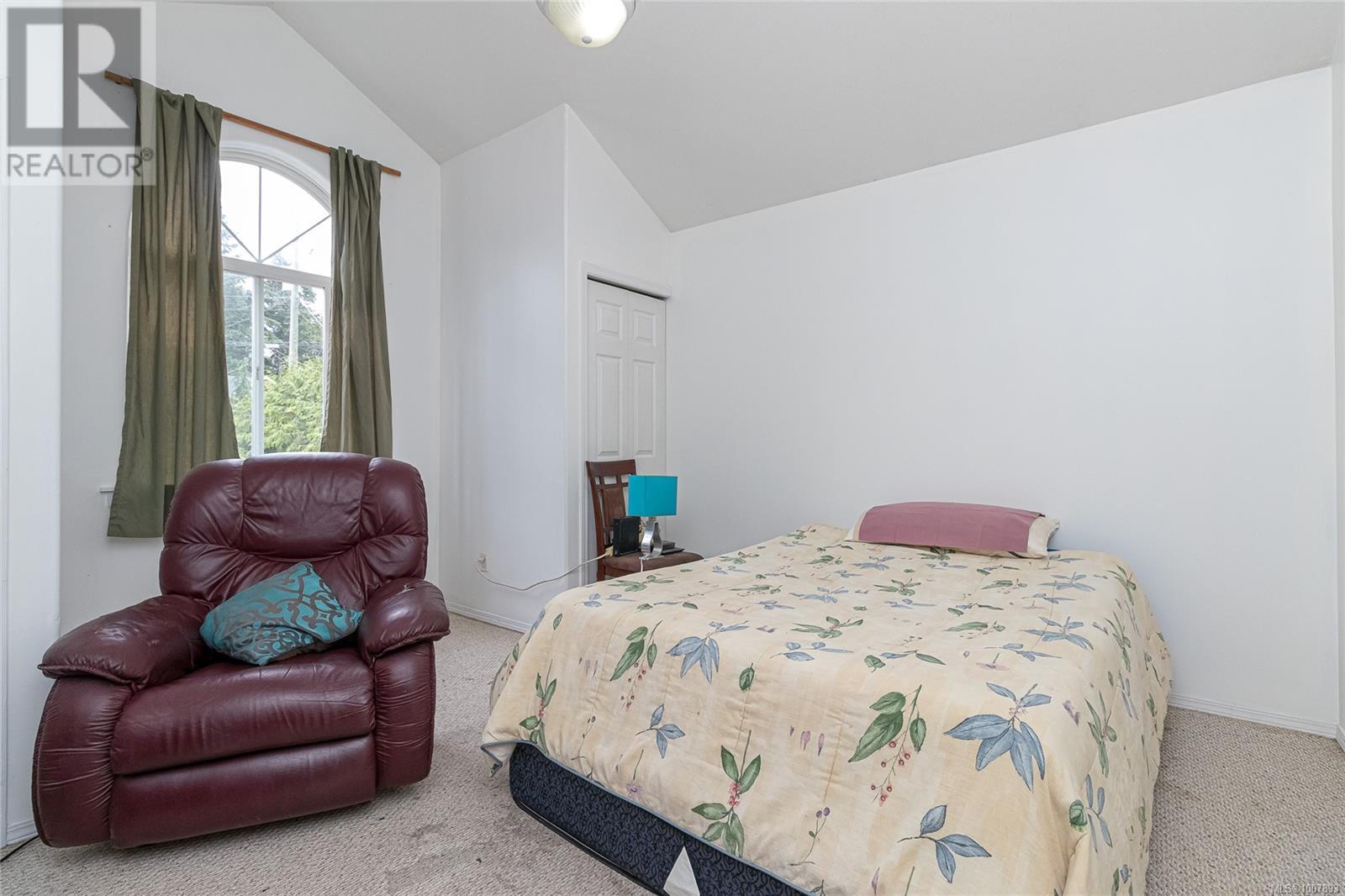 Photo 12 of 2466 Galland Ave, Shawnigan Lake BC