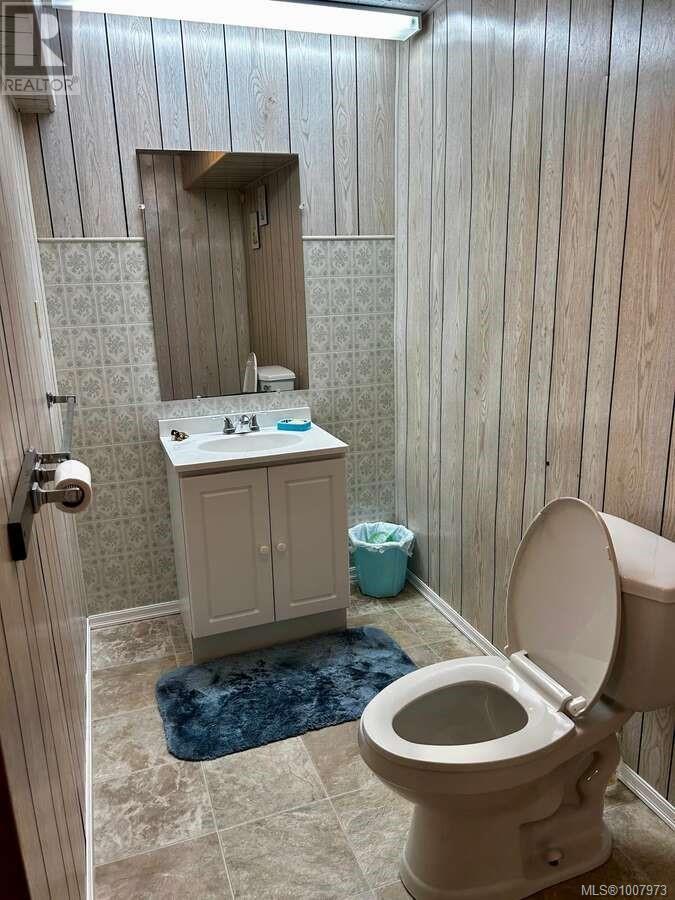 6965 Nahwitti Ave, Port Hardy