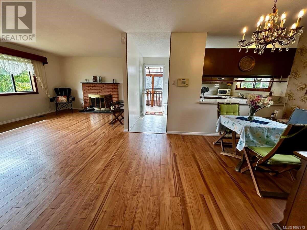6965 Nahwitti Ave, Port Hardy