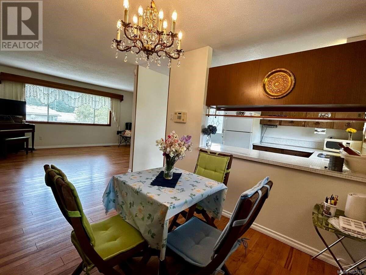 6965 Nahwitti Ave, Port Hardy