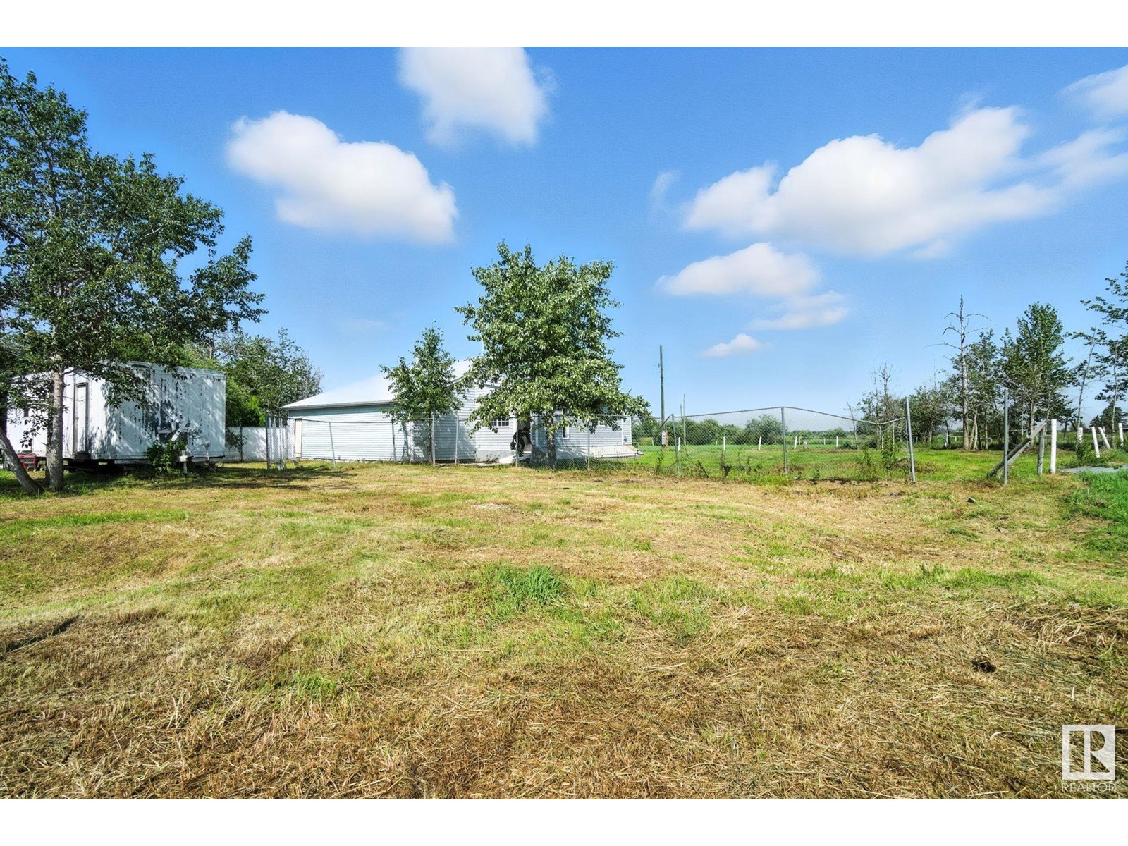Photo 27 of 51019 Rge Road 273, Rural Parkland County AB