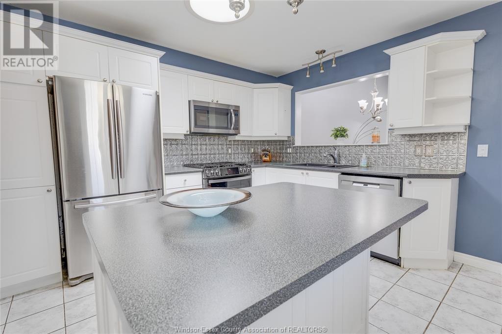 Photo 21 of 330 Saddle Lane, Kingsville ON