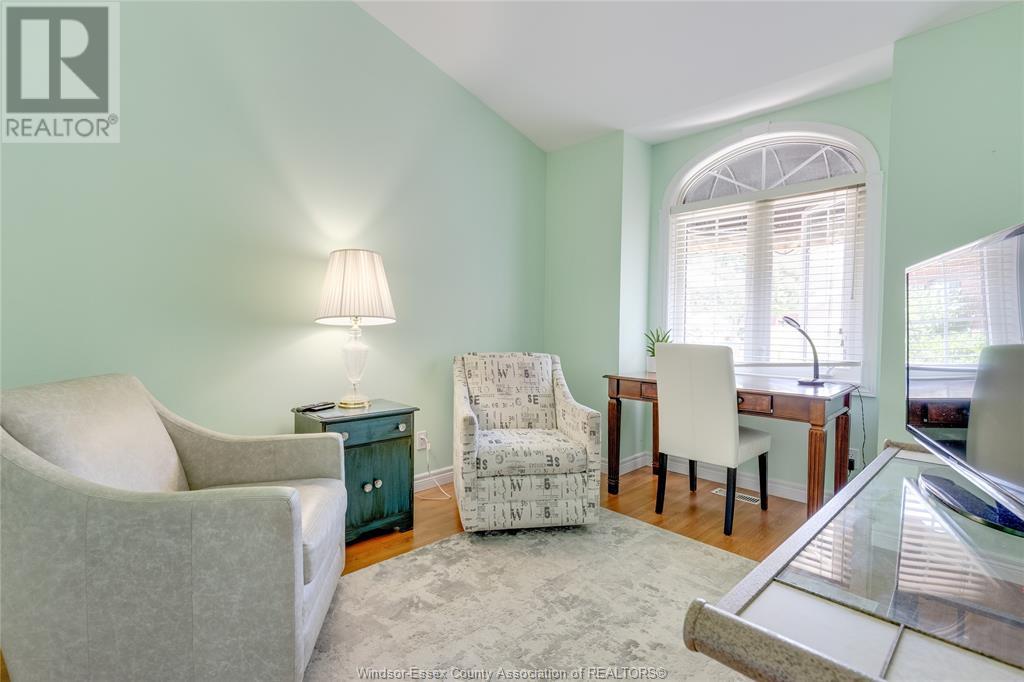 Photo 12 of 330 Saddle Lane, Kingsville ON