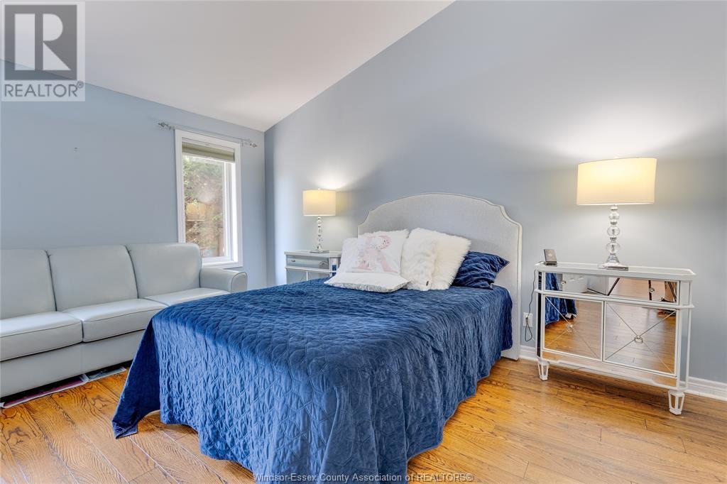 Photo 38 of 330 Saddle Lane, Kingsville ON