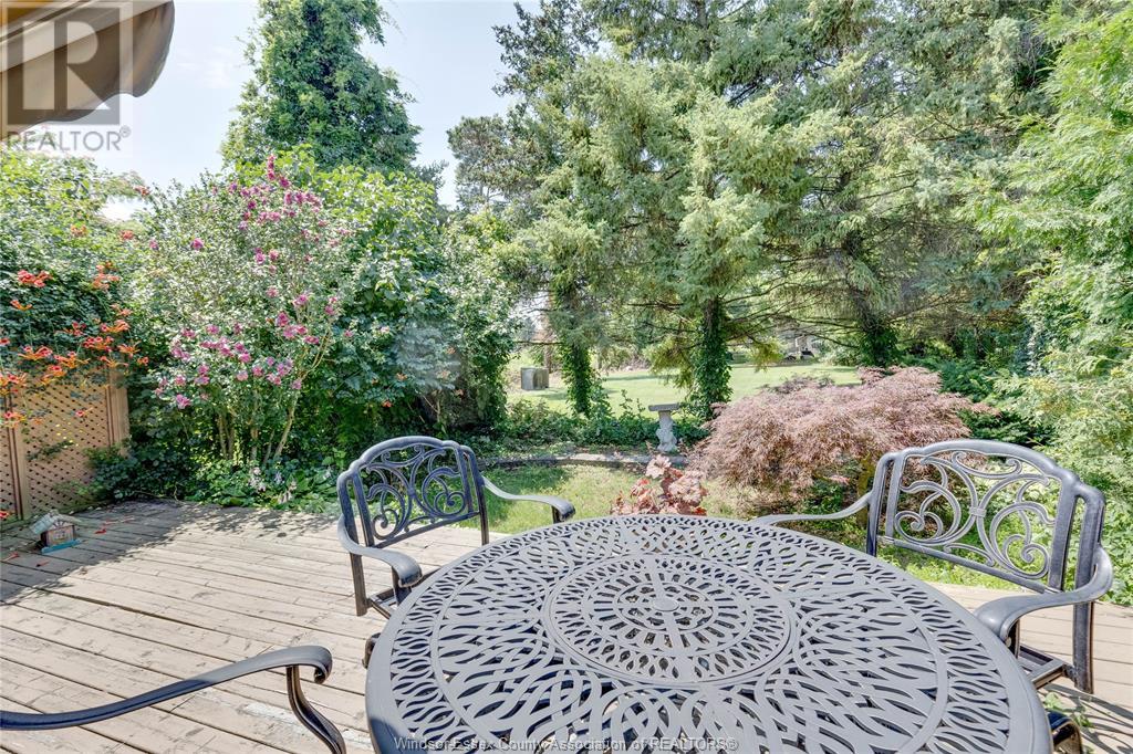 Photo 49 of 330 Saddle Lane, Kingsville ON
