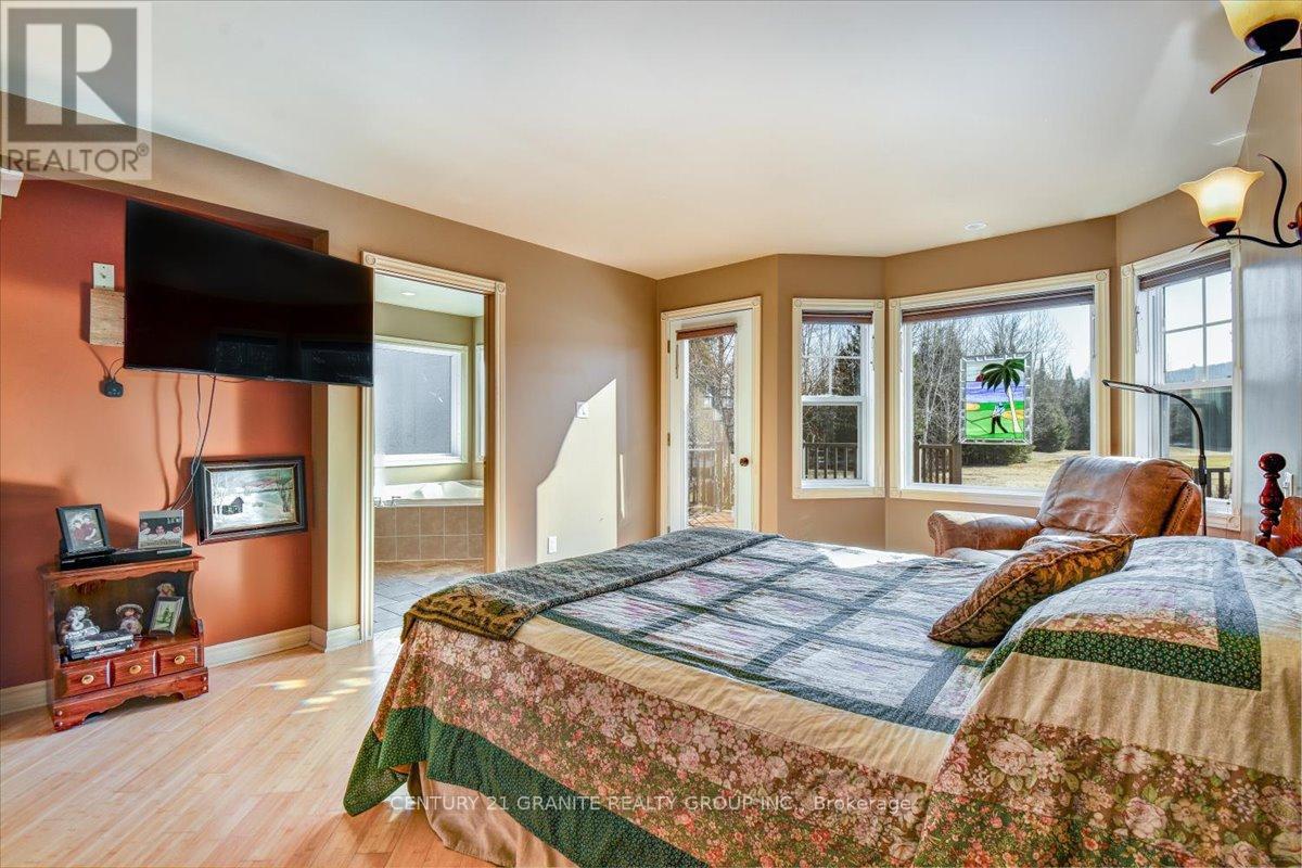 Photo 4 of 52 Nicklaus Drive, Bancroft ON
