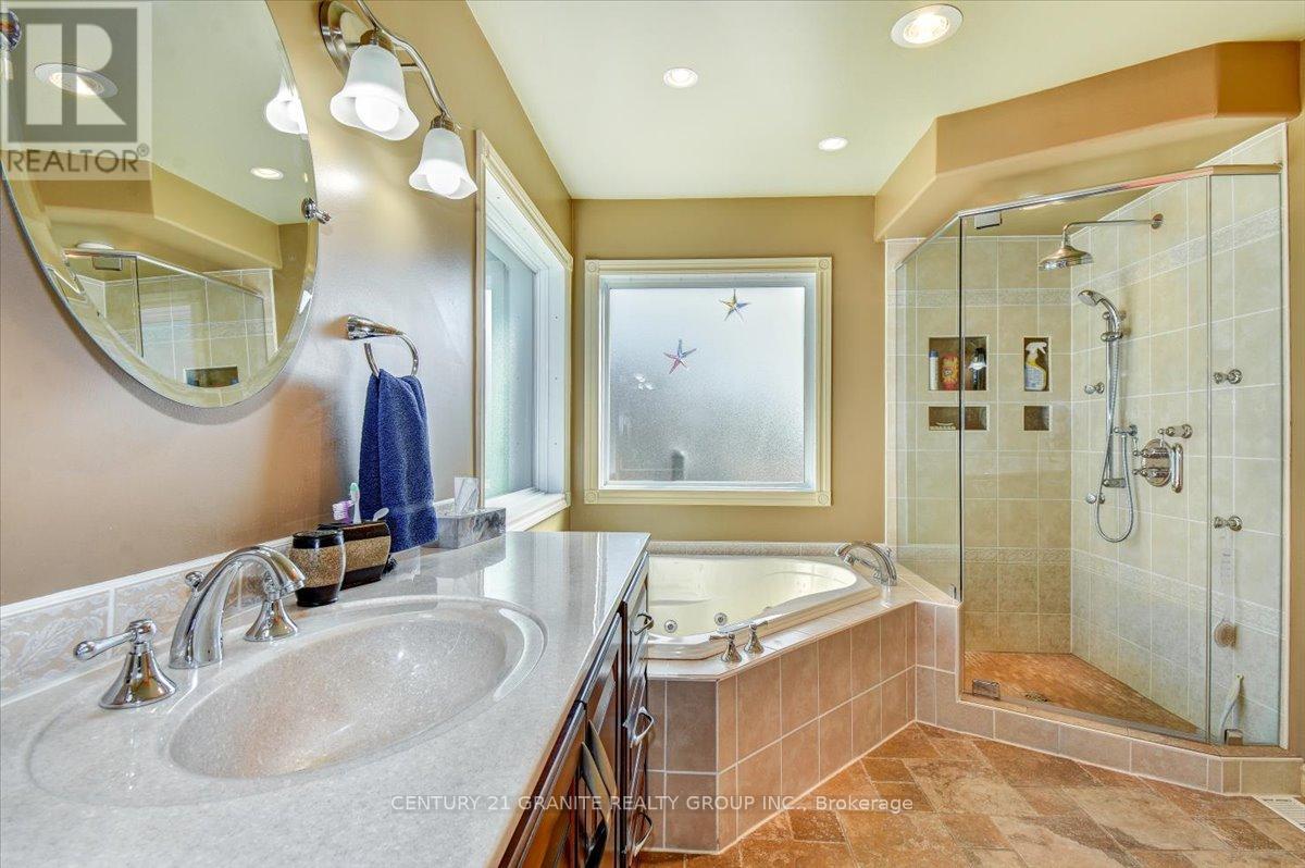 Photo 9 of 52 Nicklaus Drive, Bancroft ON