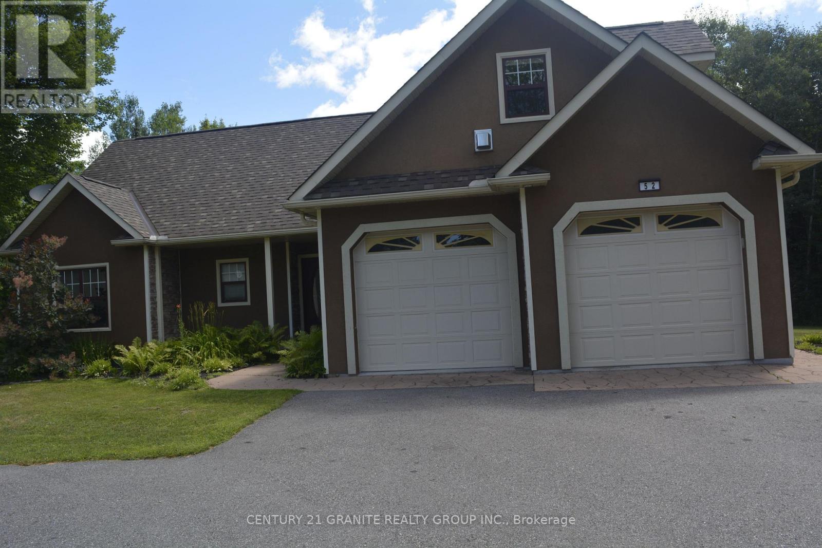 Photo 46 of 52 Nicklaus Drive, Bancroft ON