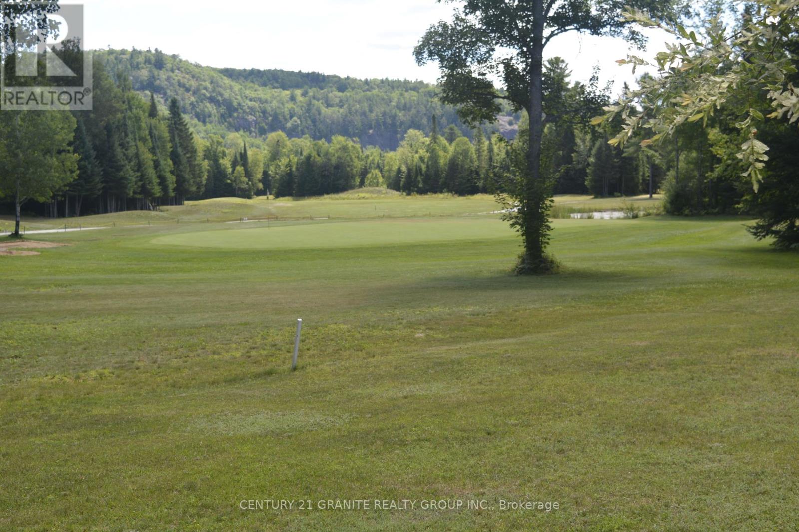 Photo 38 of 52 Nicklaus Drive, Bancroft ON