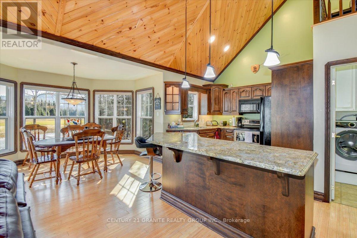Photo 34 of 52 Nicklaus Drive, Bancroft ON