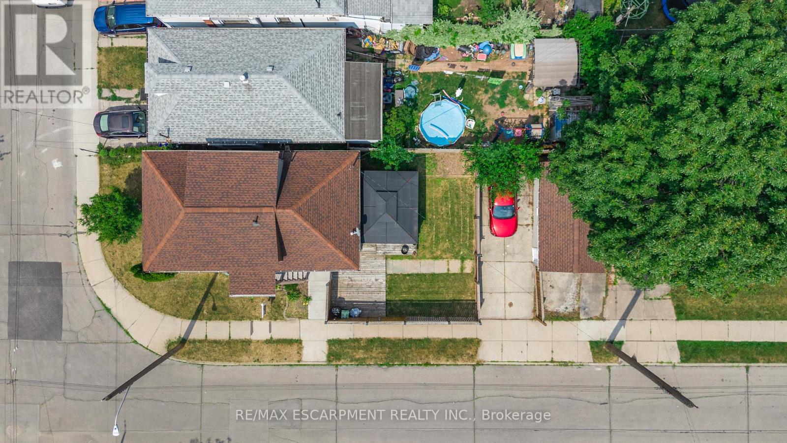Photo 24 of 55 Allan Avenue, Hamilton ON