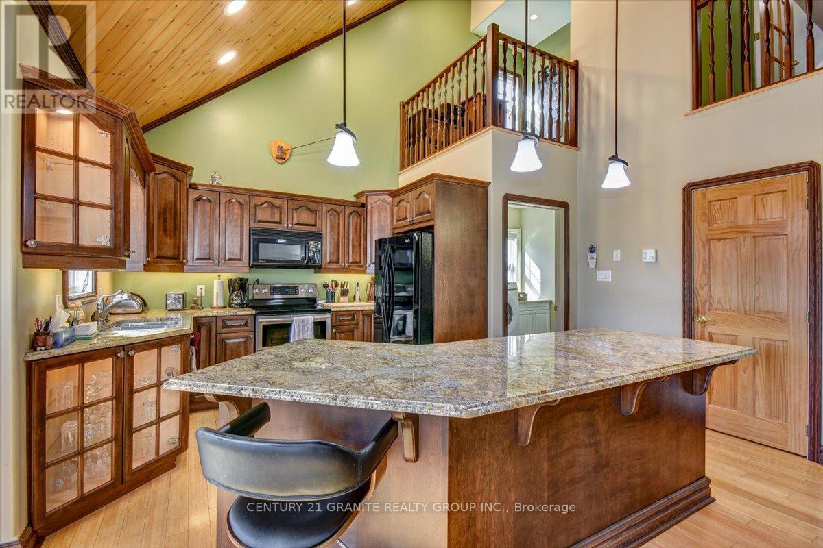 Photo 12 of 52 Nicklaus Drive, Bancroft ON