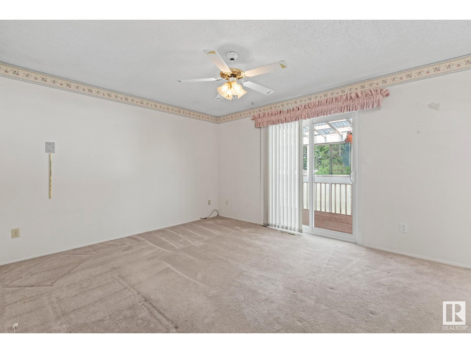 Photo 21 of 1126 105 St Nw, Edmonton AB