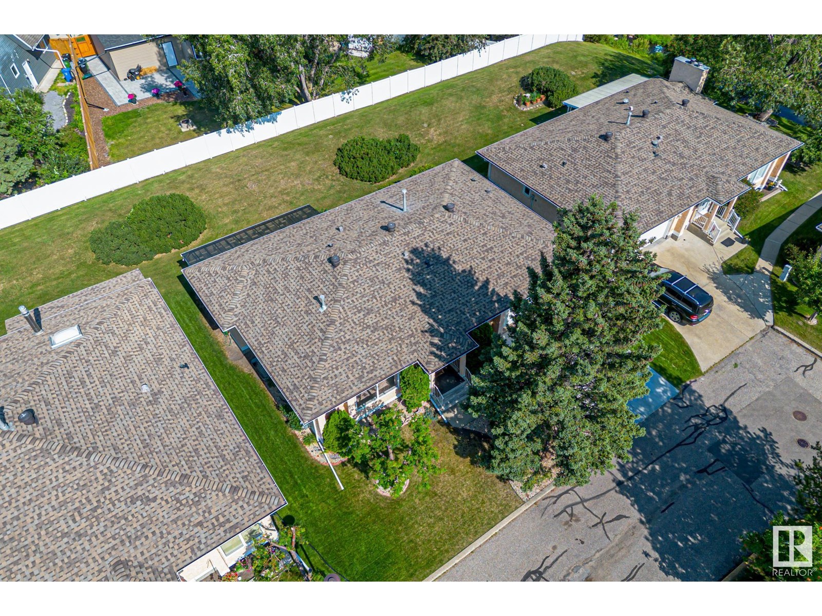 Photo 50 of 1126 105 St Nw, Edmonton AB
