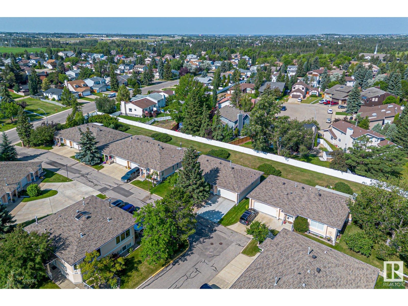 Photo 41 of 1126 105 St Nw, Edmonton AB