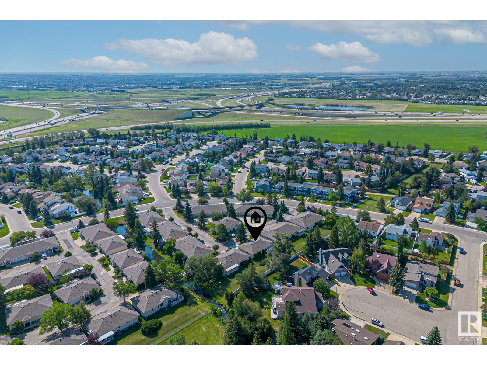 Photo 15 of 1126 105 St Nw, Edmonton AB