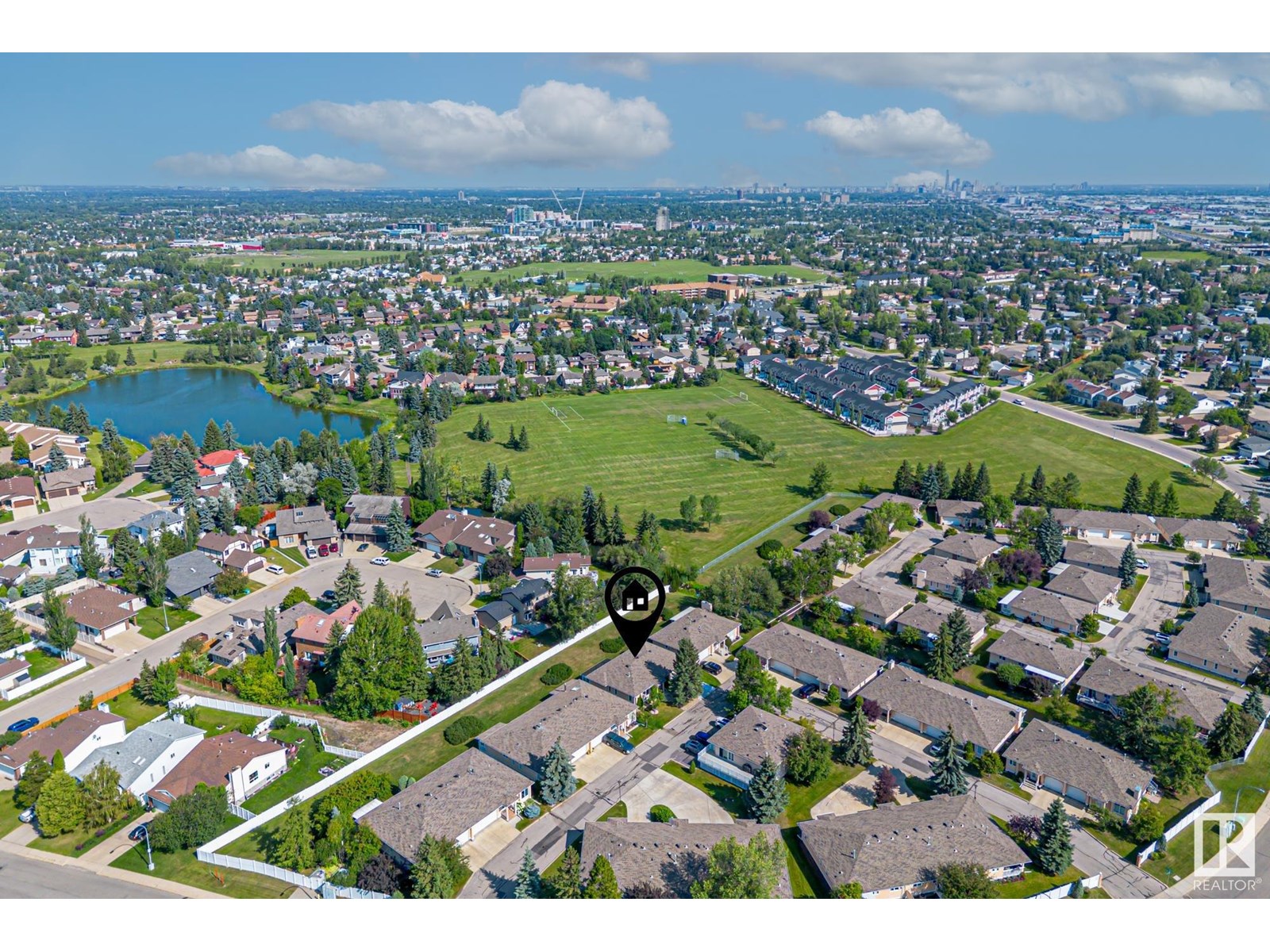 Photo 67 of 1126 105 St Nw, Edmonton AB