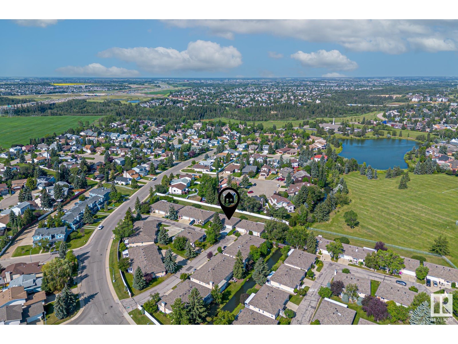 Photo 11 of 1126 105 St Nw, Edmonton AB