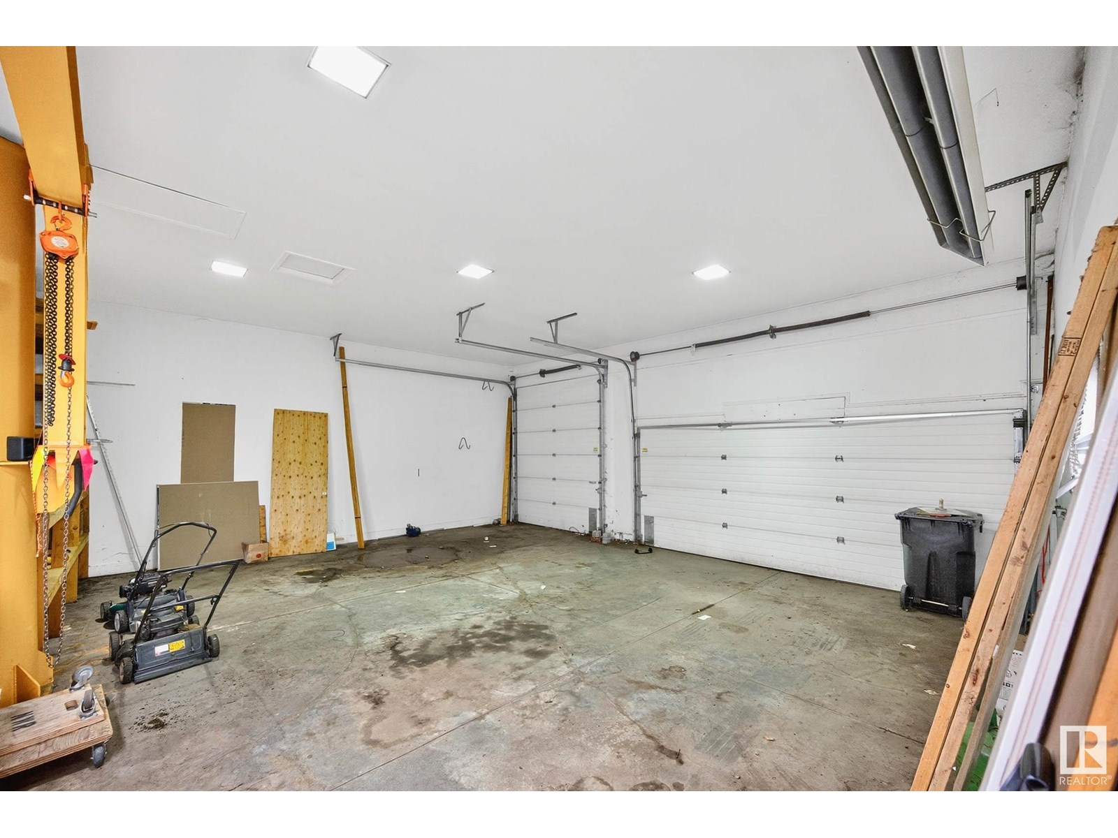 Photo 1 of 12414 112 Av Nw, Edmonton AB