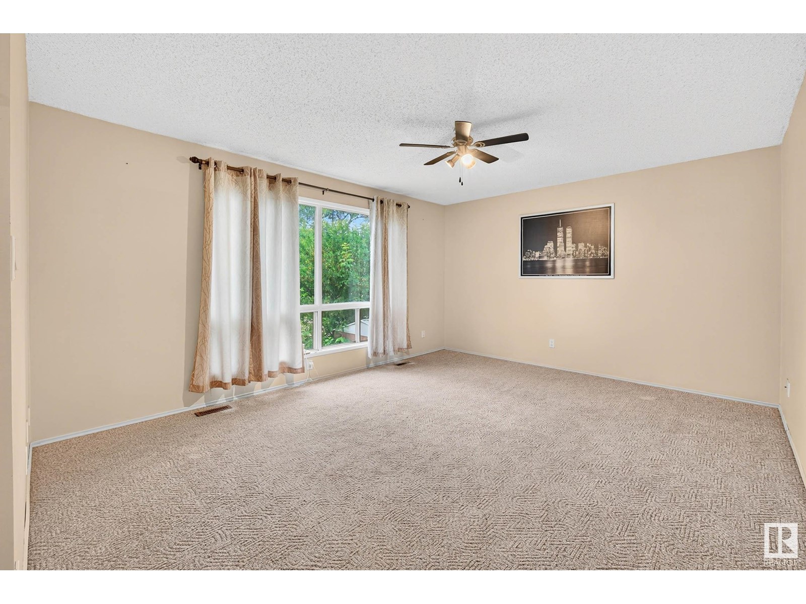 Photo 38 of 12414 112 Av Nw, Edmonton AB