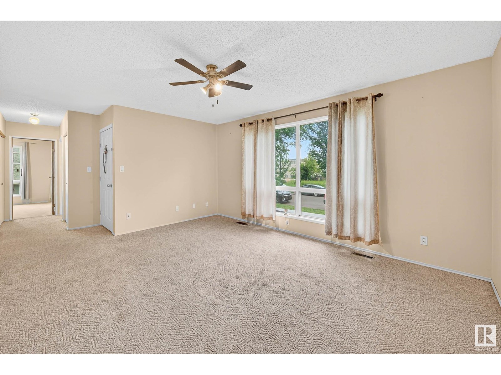 Photo 33 of 12414 112 Av Nw, Edmonton AB
