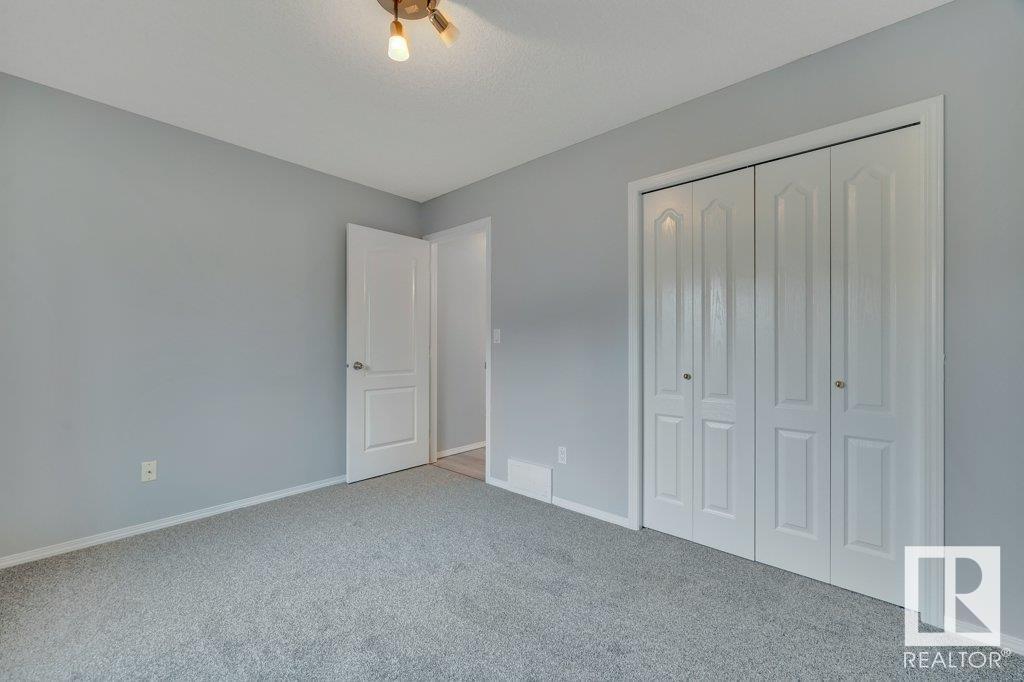 Photo 5 of 614 Kulawy Pl Nw, Edmonton AB