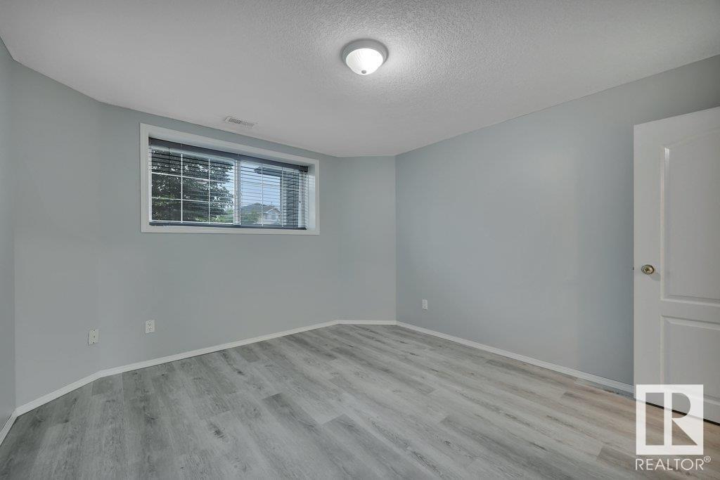 Photo 49 of 614 Kulawy Pl Nw, Edmonton AB