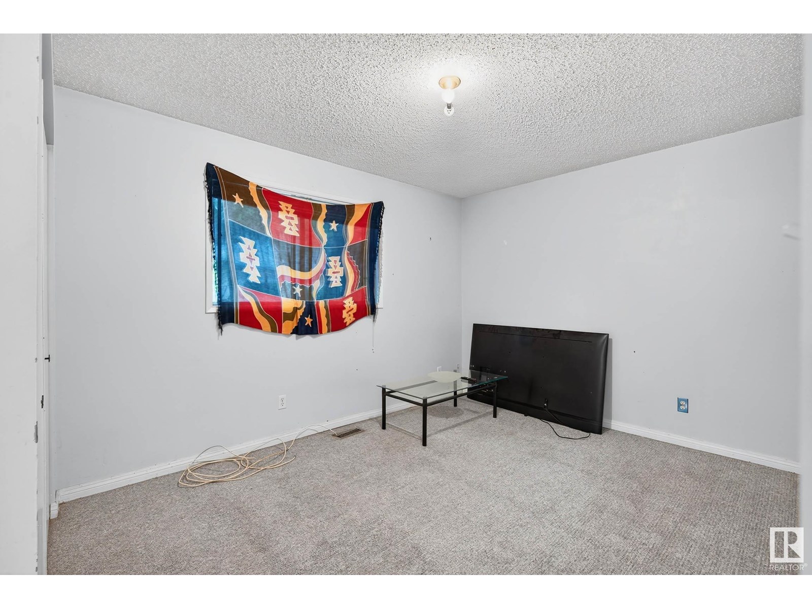 Photo 12 of 11205 125 St Nw, Edmonton AB
