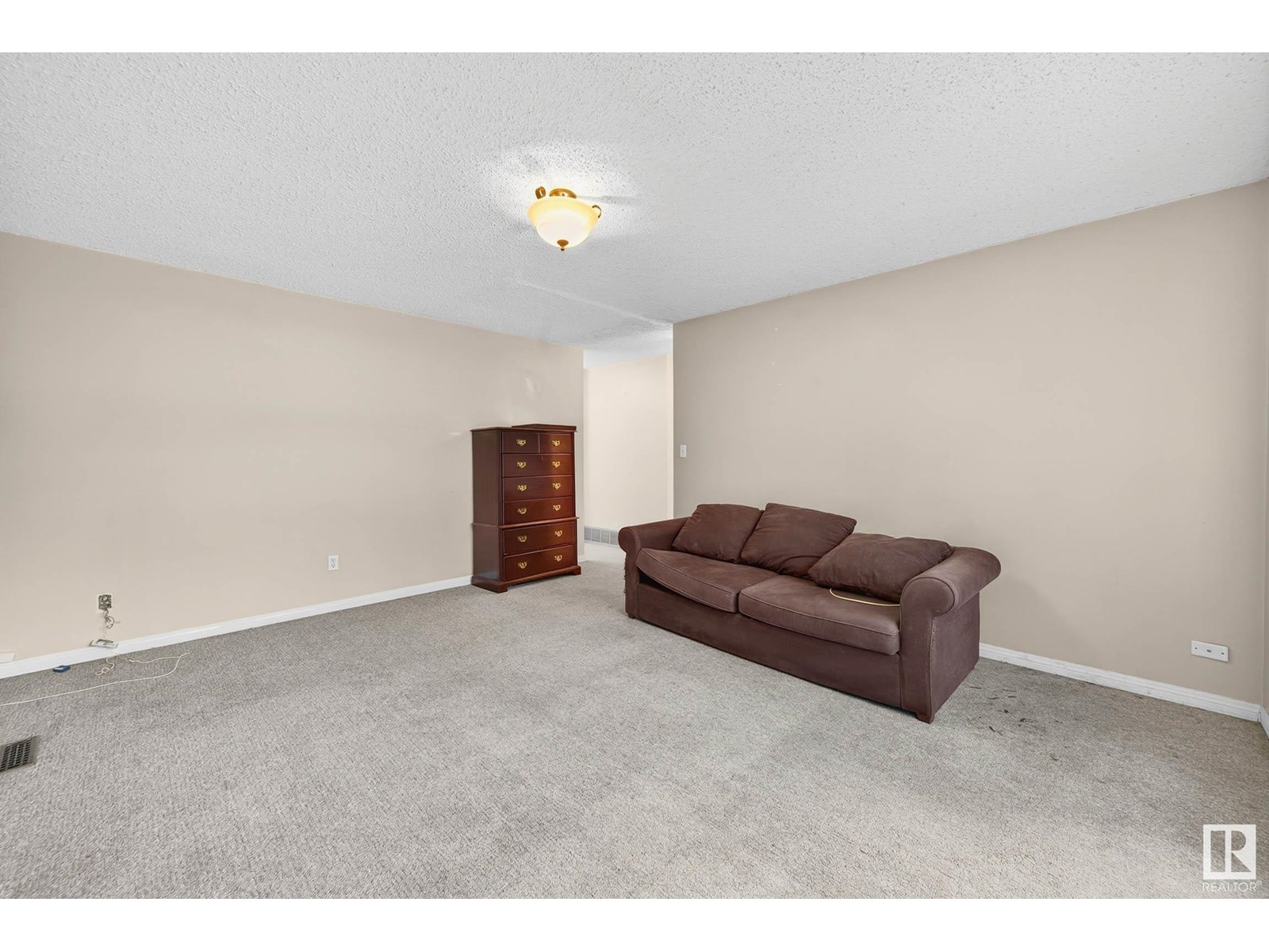 Photo 32 of 11205 125 St Nw, Edmonton AB