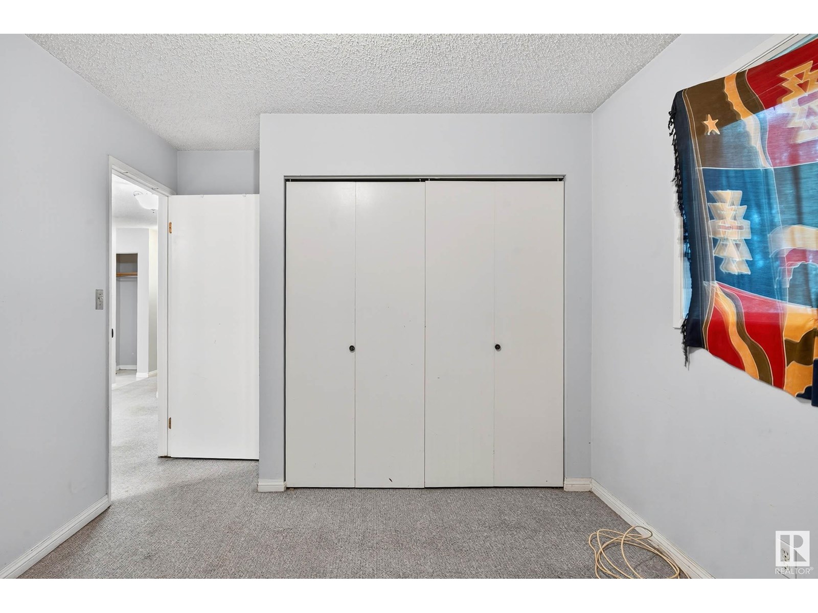 Photo 8 of 11205 125 St Nw, Edmonton AB