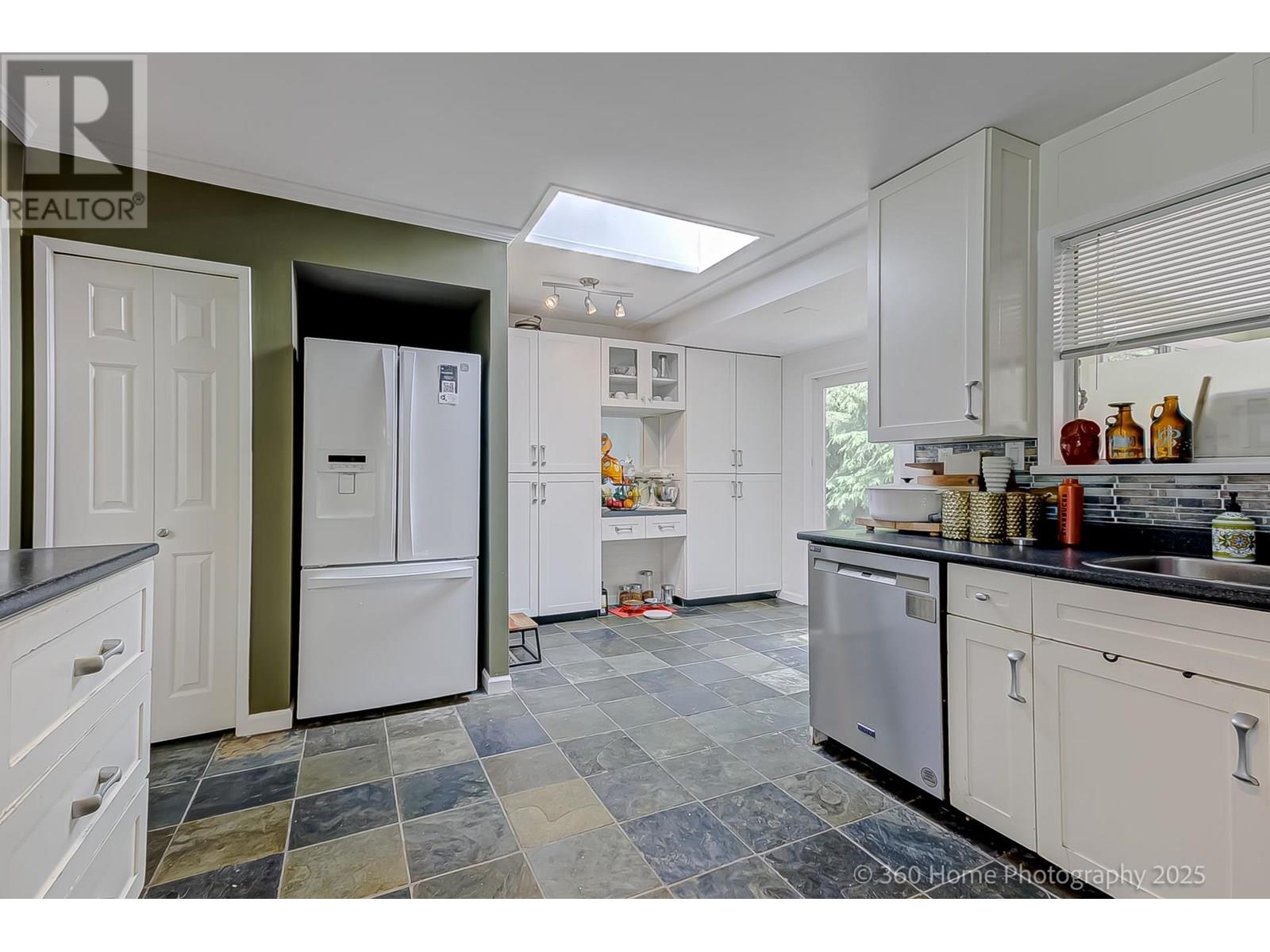 Photo 21 of 5105 8 A Avenue, Delta BC