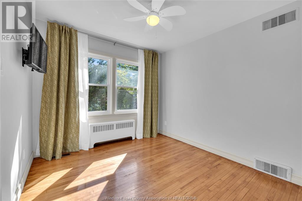 Photo 7 of 4330 Casgrain Drive, Windsor ON