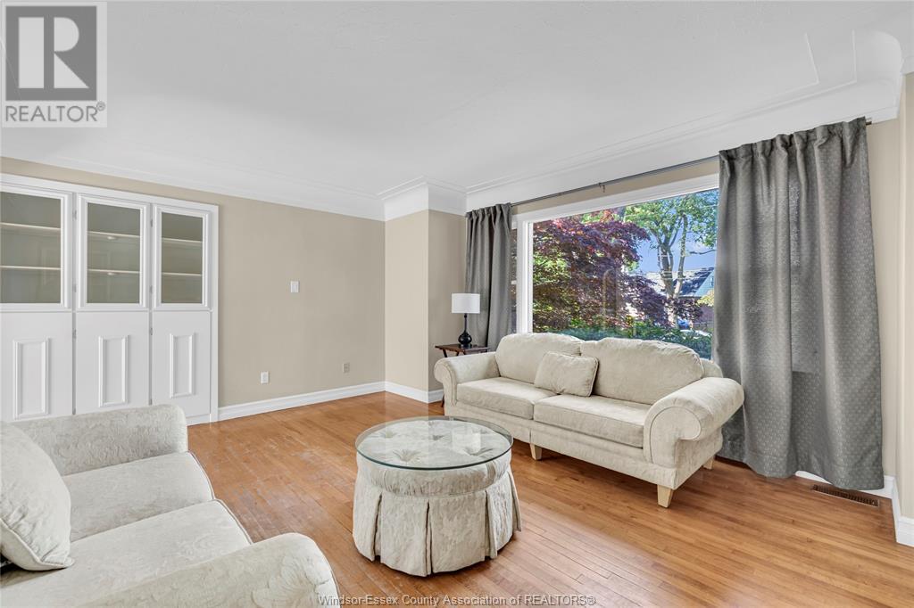Photo 3 of 4330 Casgrain Drive, Windsor ON