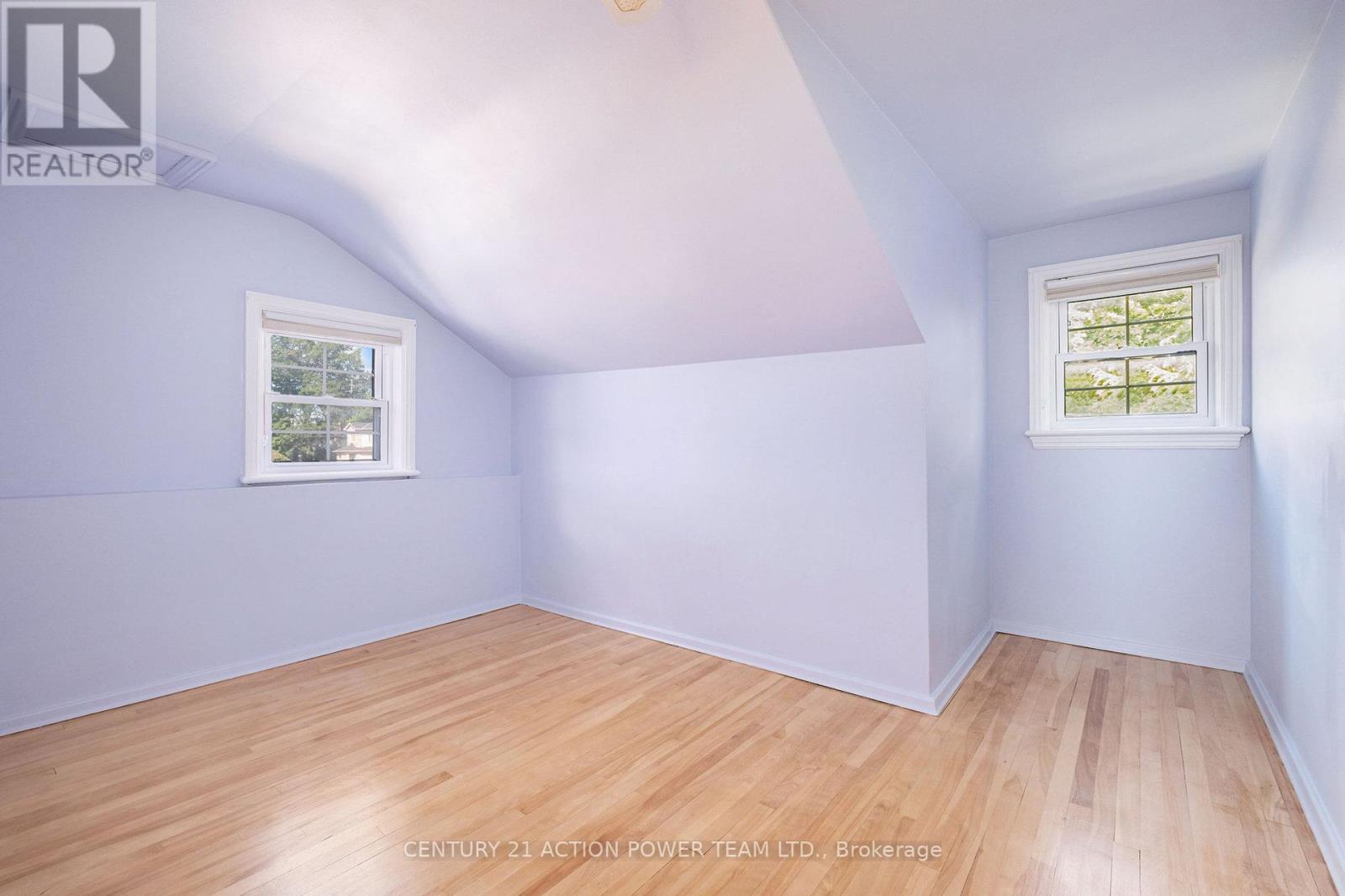 Photo 17 of 1318 Brookline Avenue, Ottawa ON
