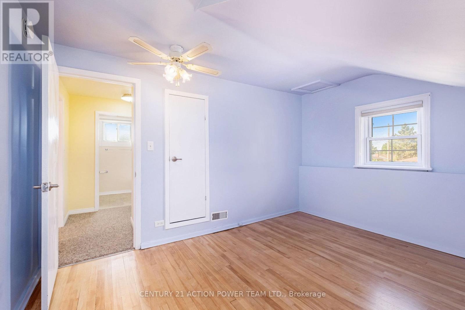 Photo 20 of 1318 Brookline Avenue, Ottawa ON