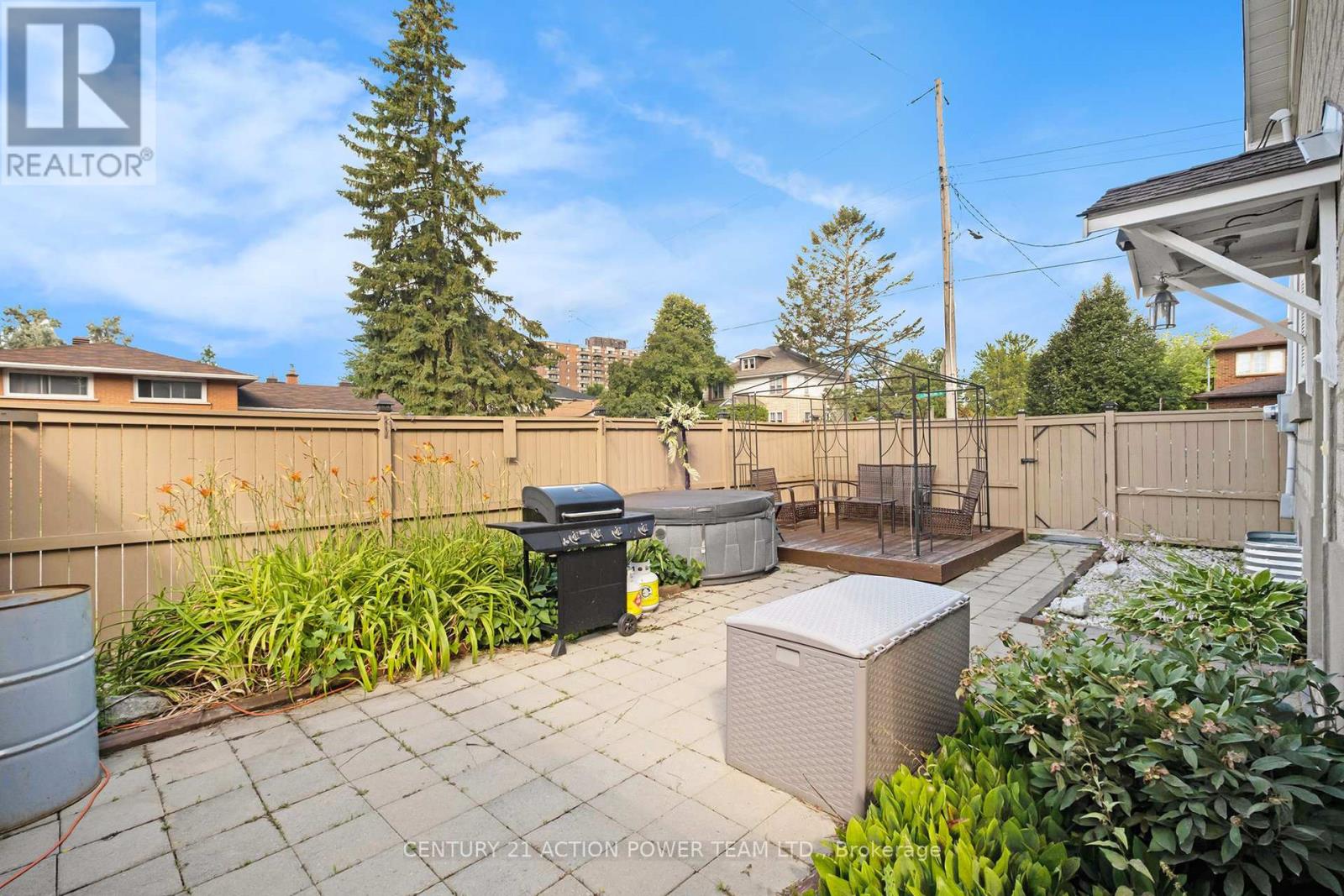 Photo 15 of 1318 Brookline Avenue, Ottawa ON