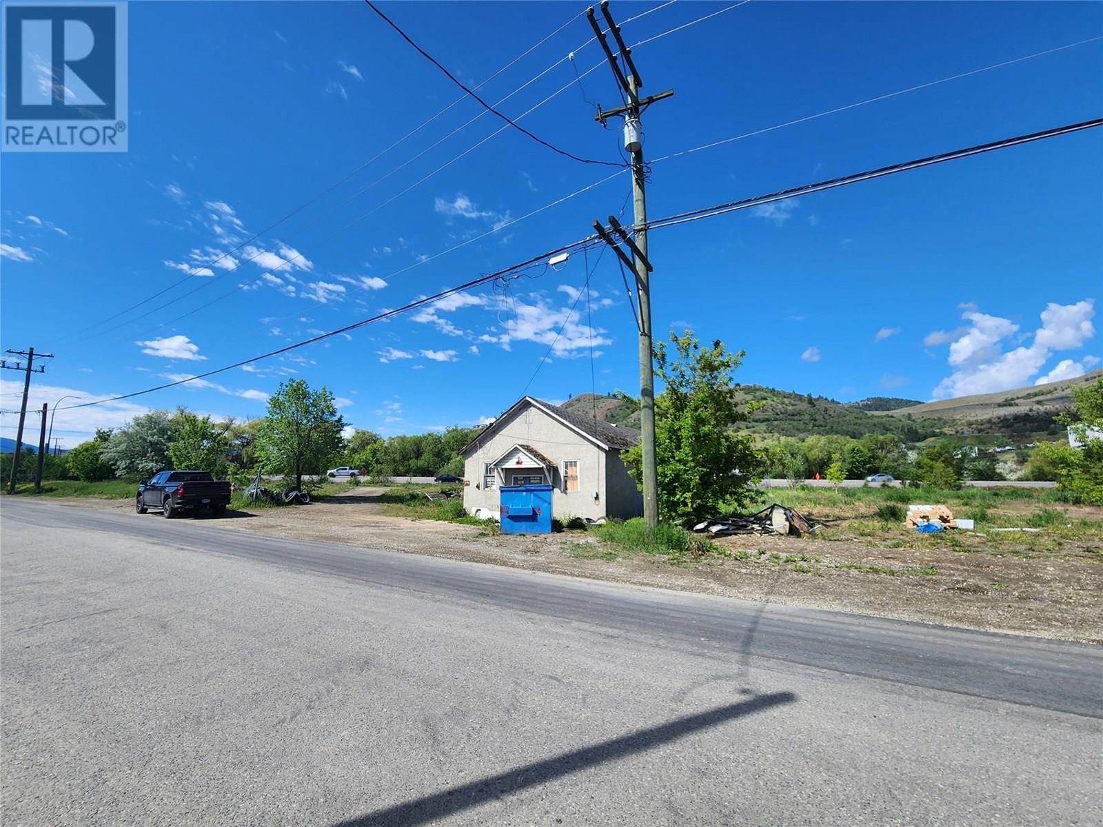  4600 4604 34 Street, Vernon
