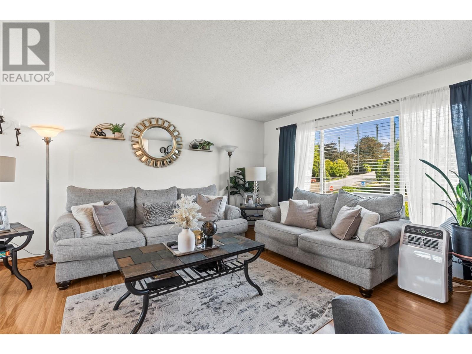  3927 16 Avenue, Vernon