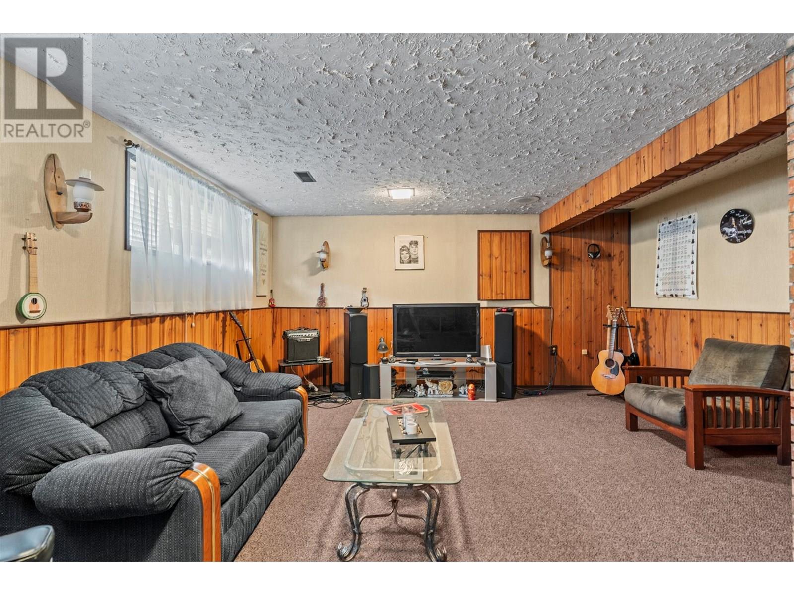  3927 16 Avenue, Vernon