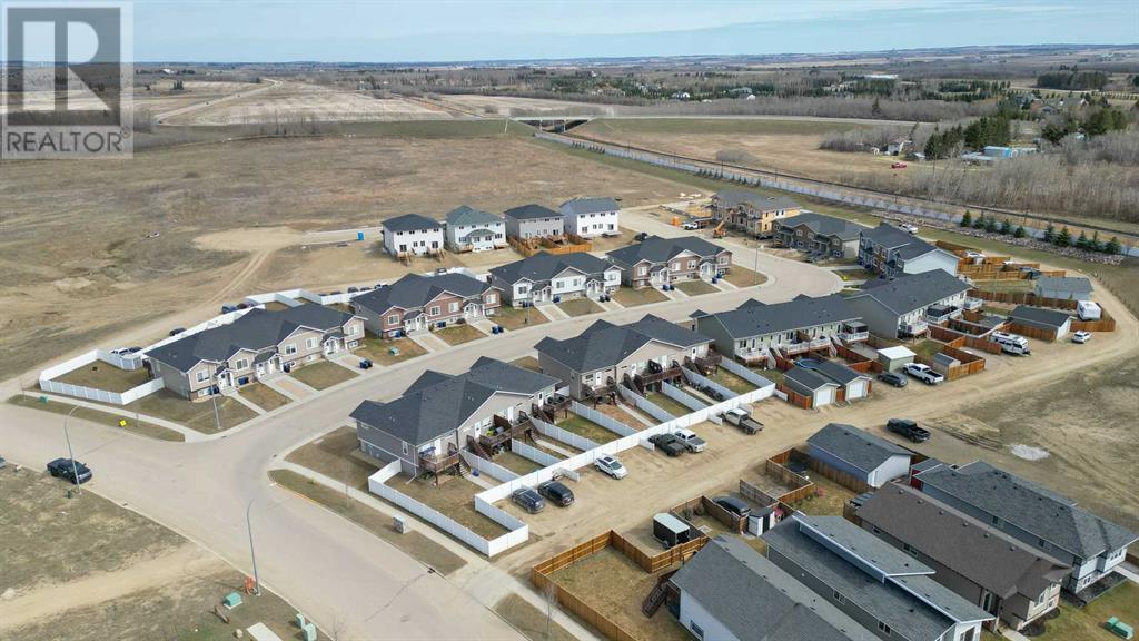 Photo 12 of 2 18 Athens Road, Blackfalds AB