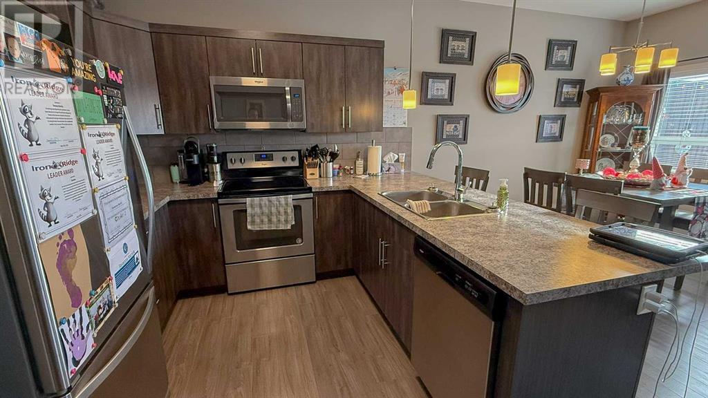Photo 20 of 2 18 Athens Road, Blackfalds AB