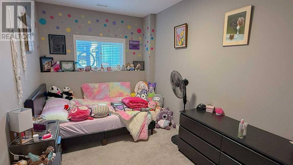 Photo 34 of 2 18 Athens Road, Blackfalds AB