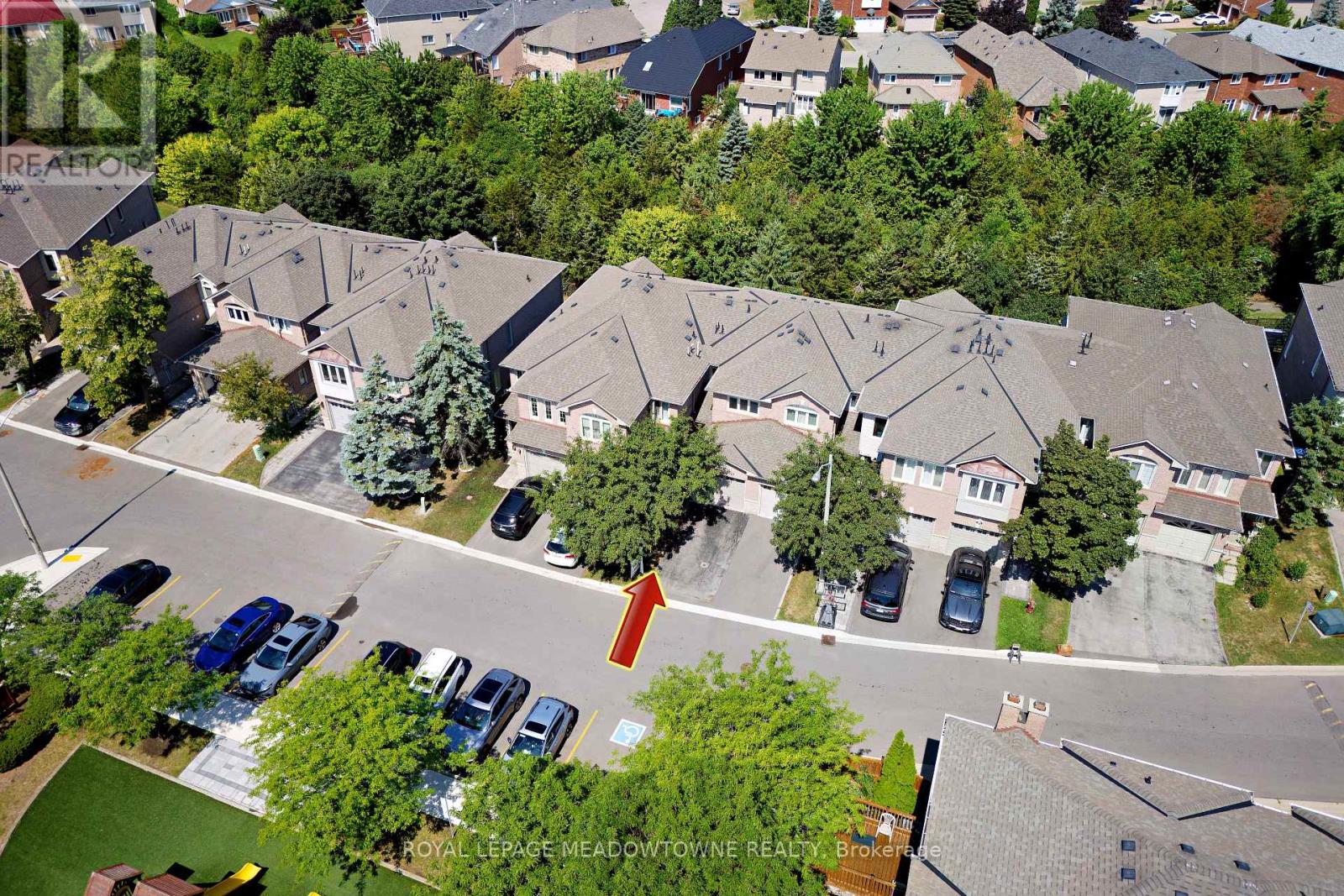 Photo 4 of 15 1285 Bristol Road W, Mississauga ON